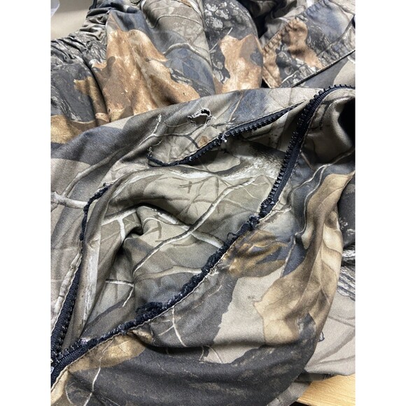 Field and Stream Pants Mens Large Pull on Lined Cargo Camoflauge Hunting Damaged - Picture 9 of 11